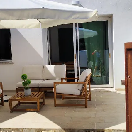 招待所 L'angolo Di Jana 4*