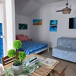 L'angolo Di Jana 4* Порто-Полло